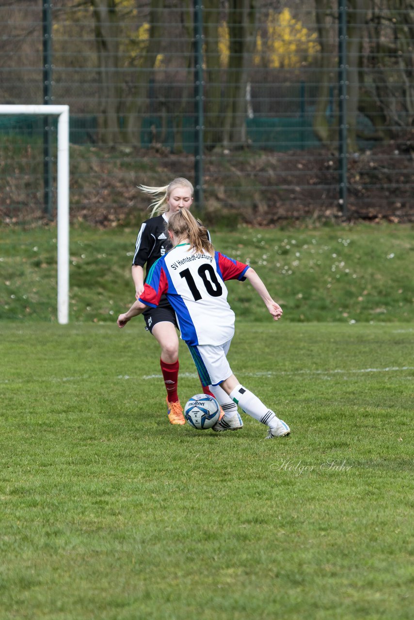 Bild 107 - wBJ SV Henstedt Ulzburg - TSV Schnberg : Ergebnis: 5:2